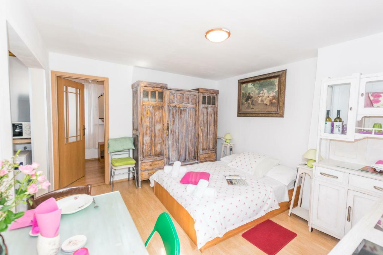Beautiful Rustical Apt Ana In The Heart Of Rovinj Dış mekan fotoğraf